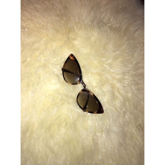 Tom Ford Gold Horn Frame Grace Mirror Cat Eye - Picture 2 of 5